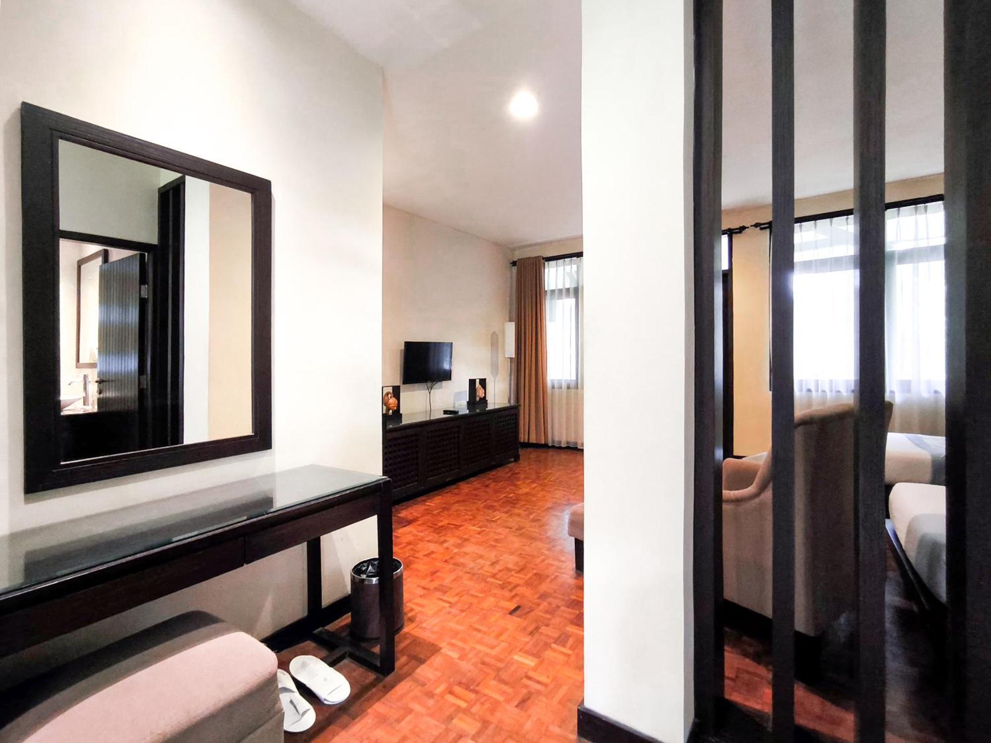 למבאנג Puteri Gunung Hotel מראה חיצוני תמונה