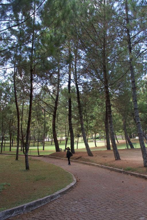 למבאנג Puteri Gunung Hotel מראה חיצוני תמונה